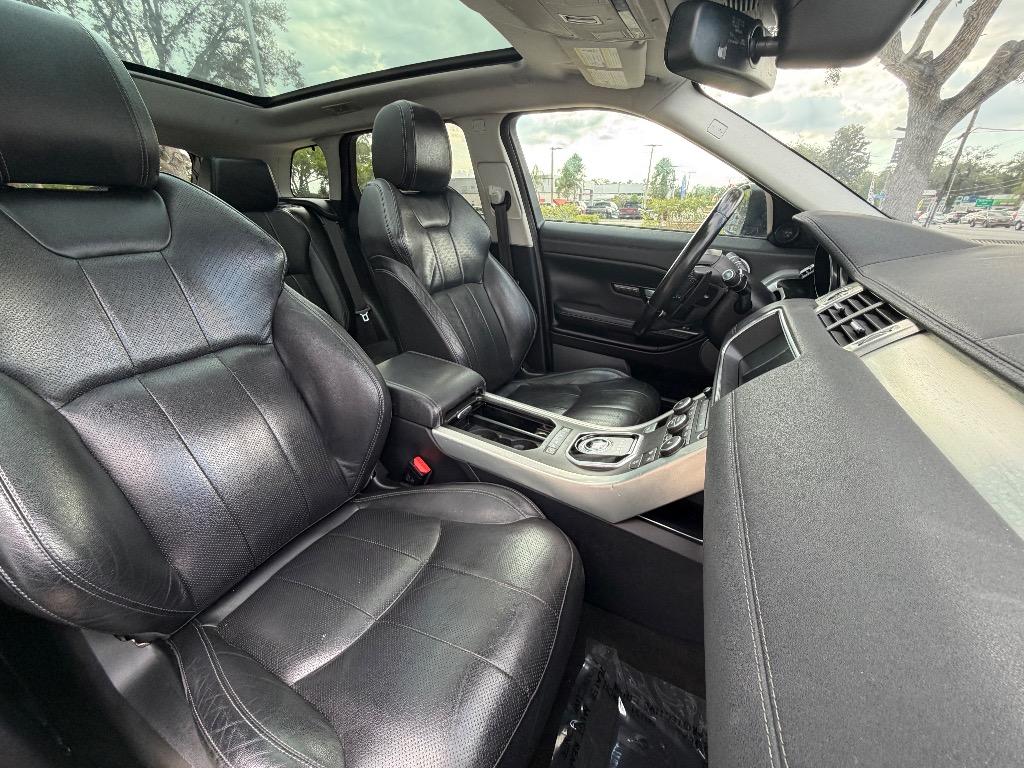 2017 Land Rover Range Rover Evoque - $12,990