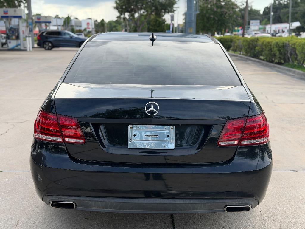 2010 Mercedes-Benz E-Class - $4,990