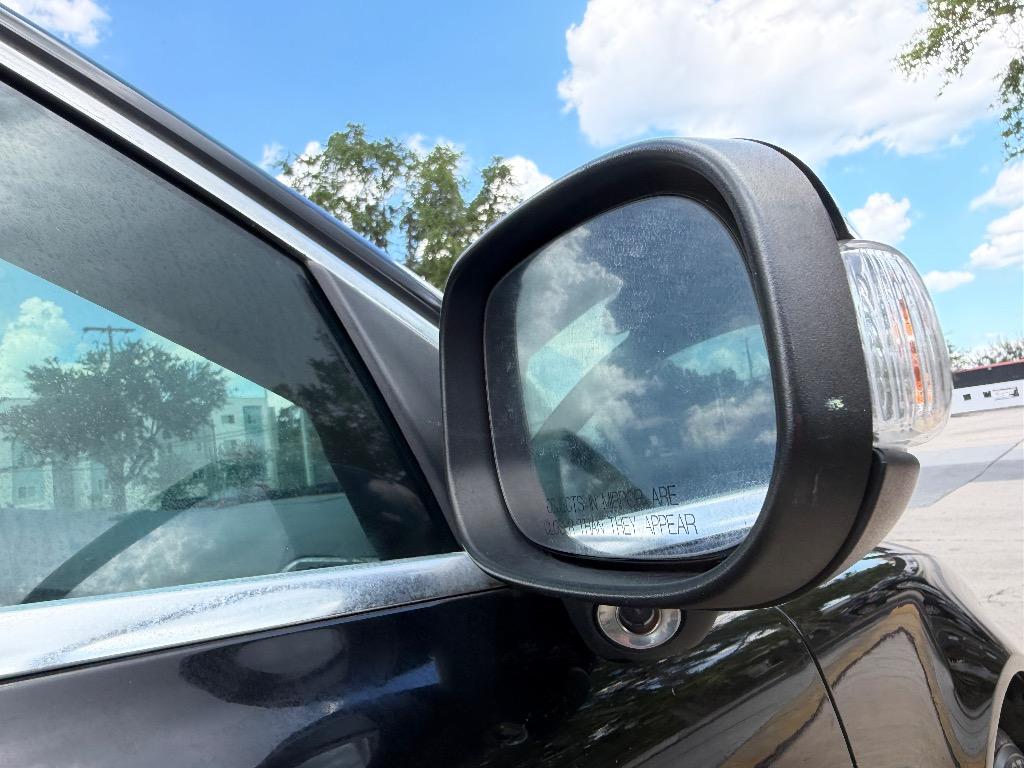 2008 Volvo V70 - $4,990