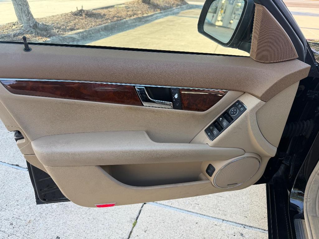 2008 Mercedes-Benz C-Class - $5,990