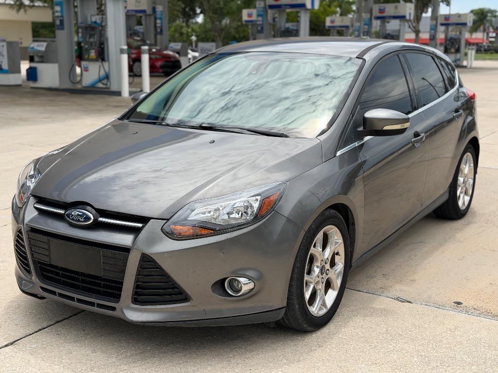 2012 Ford Focus - $5,990
