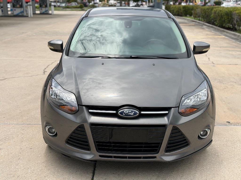 2012 Ford Focus - $5,990