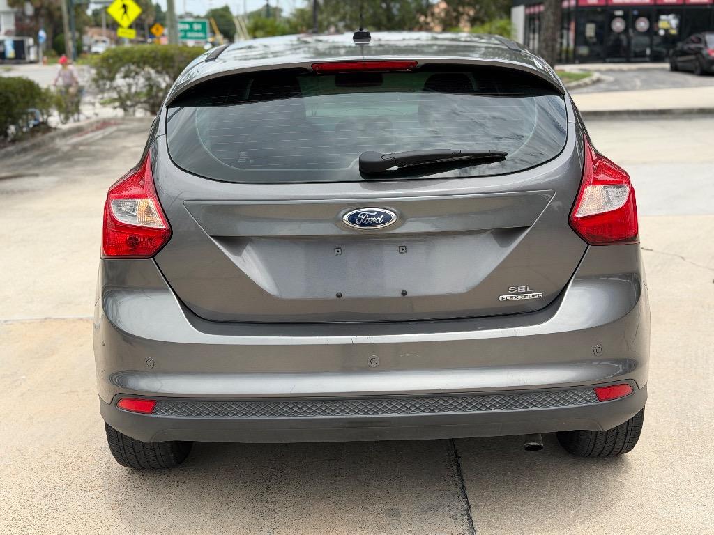 2012 Ford Focus - $5,990