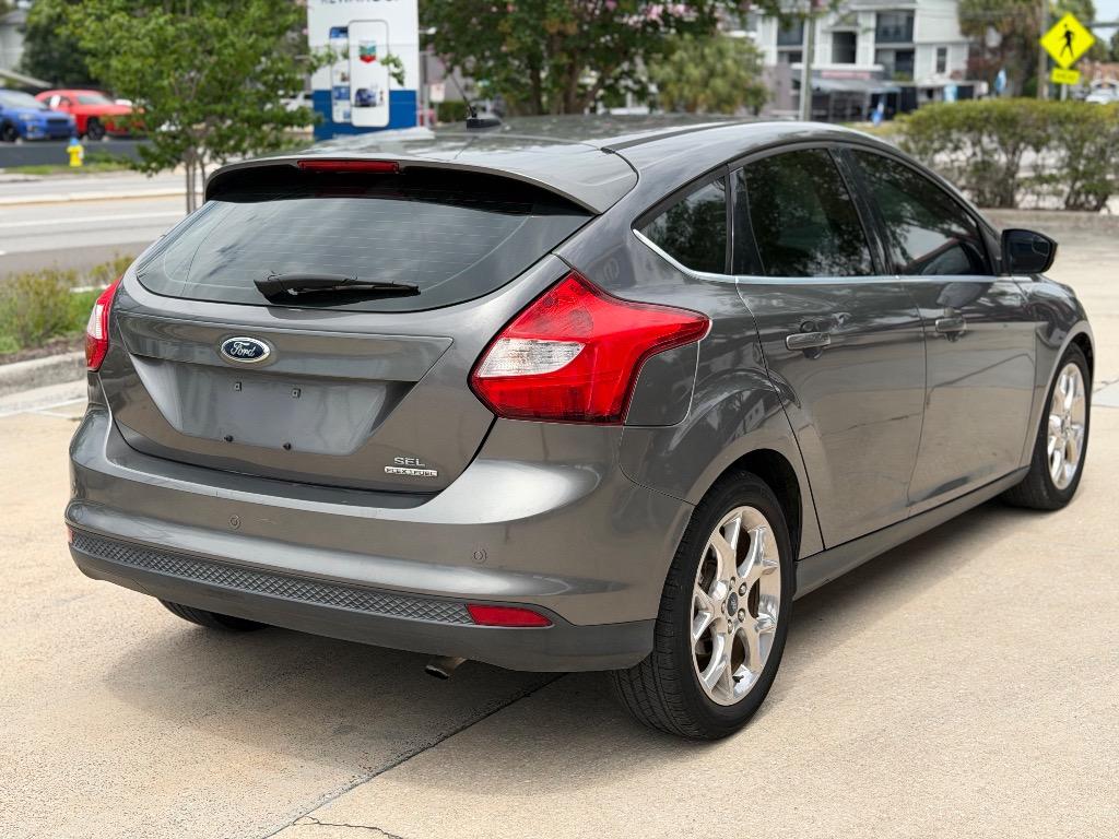 2012 Ford Focus - $5,990