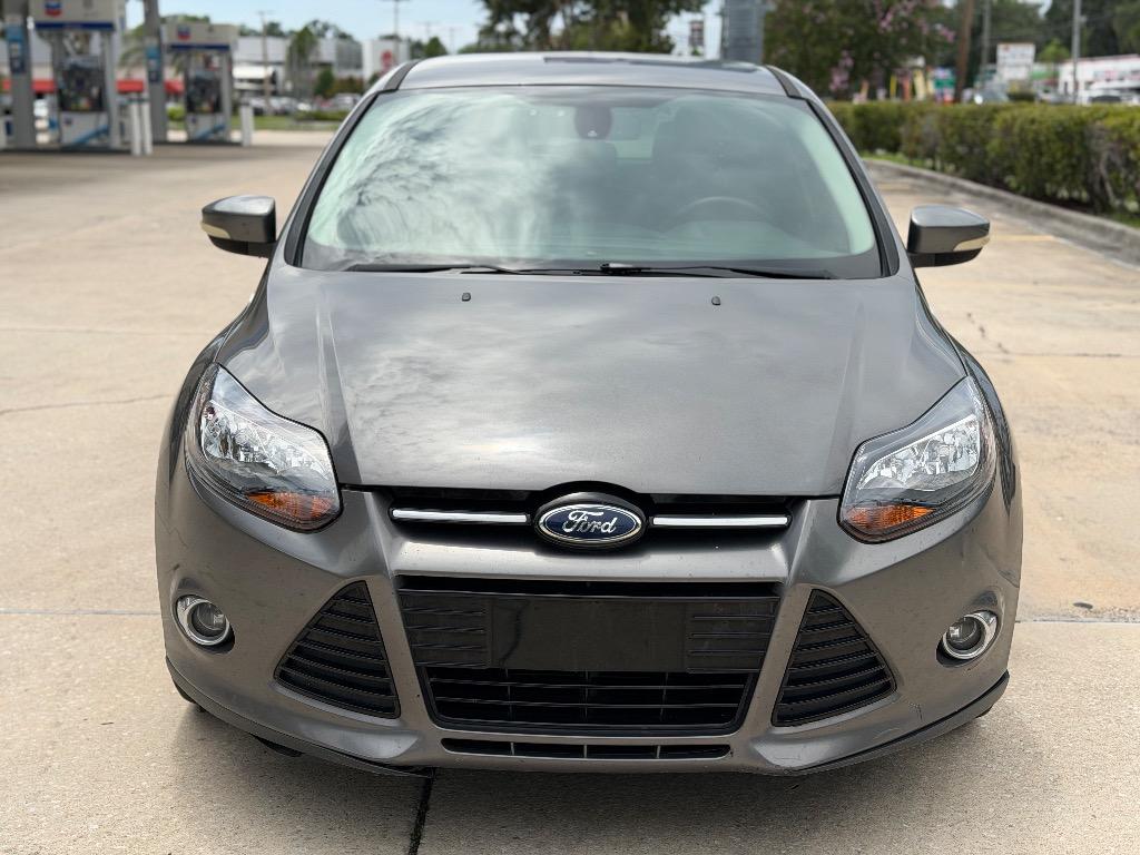 2012 Ford Focus - $5,990
