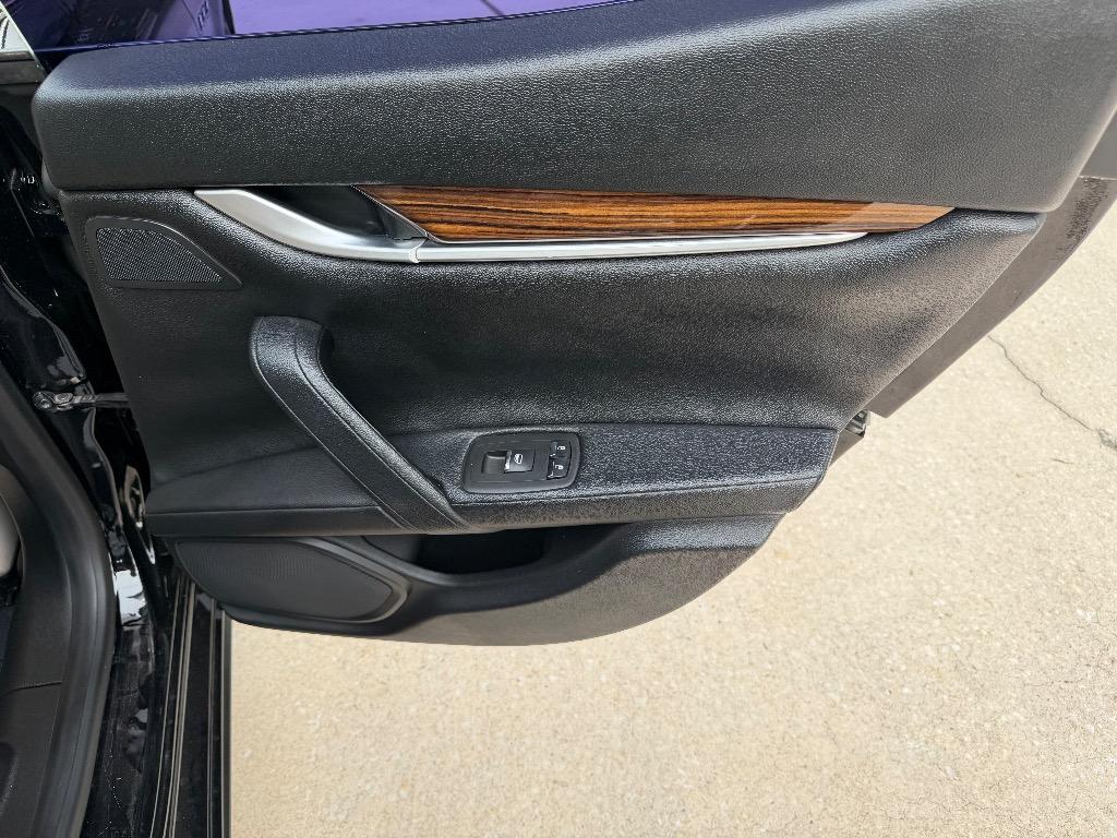 2014 Maserati Ghibli - $10,990