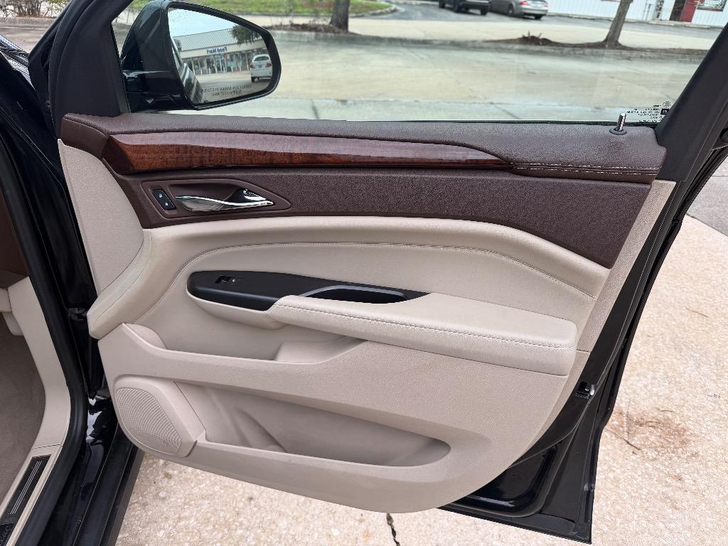 2013 Cadillac SRX - $7,990