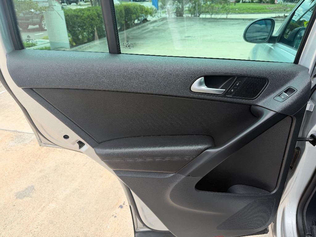 2013 Volkswagen Tiguan - $4,990