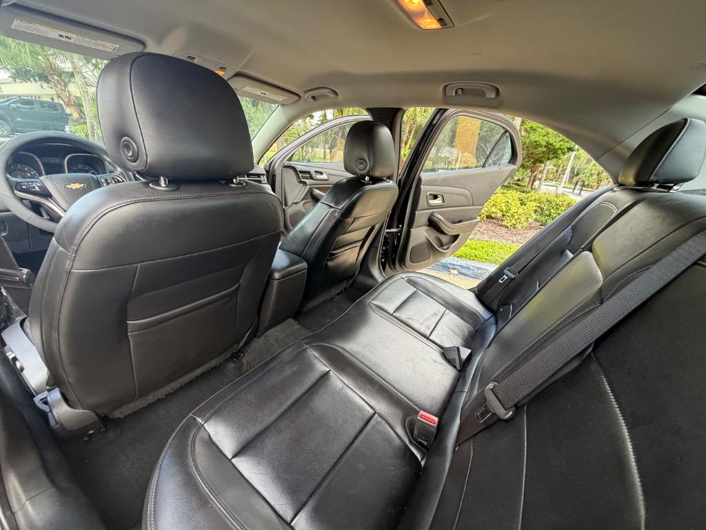 2014 Chevrolet Malibu - $5,990
