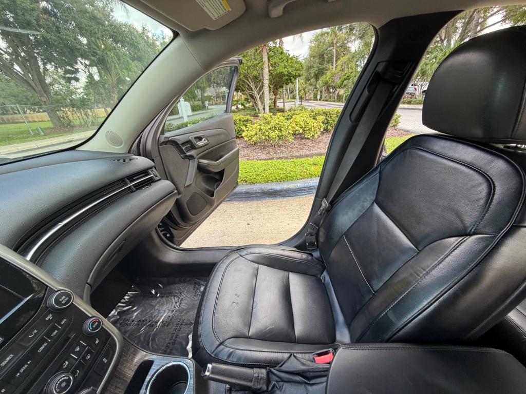 2014 Chevrolet Malibu - $5,990