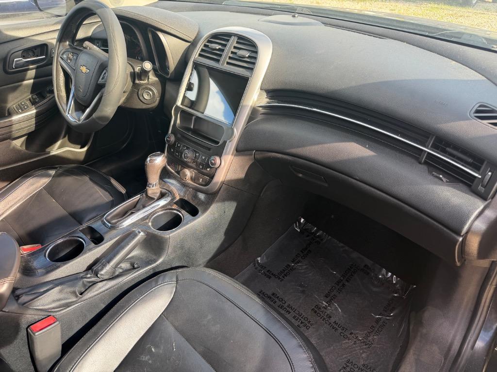 2014 Chevrolet Malibu - $5,990