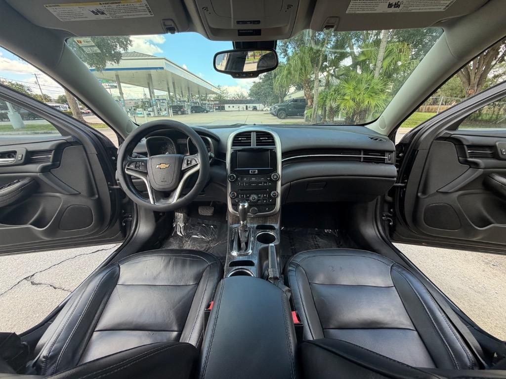 2014 Chevrolet Malibu - $5,990