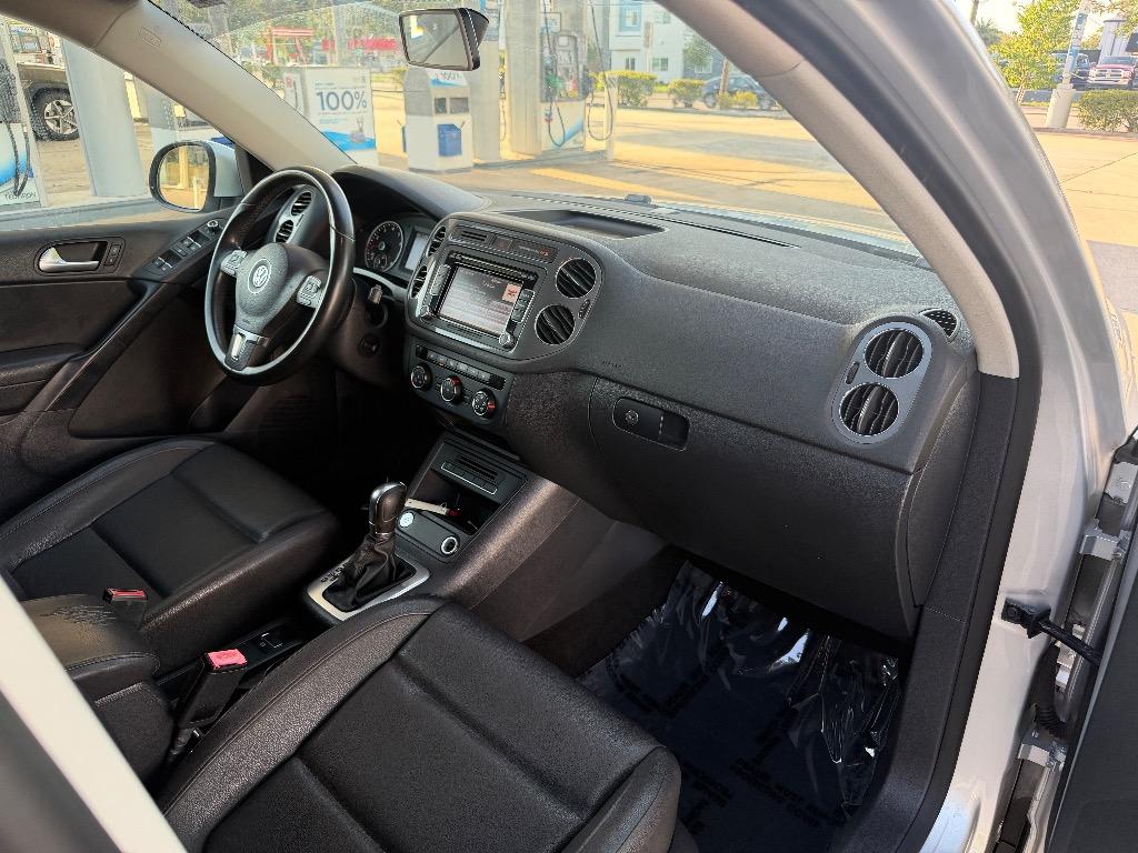 2014 Volkswagen Tiguan - $6,990