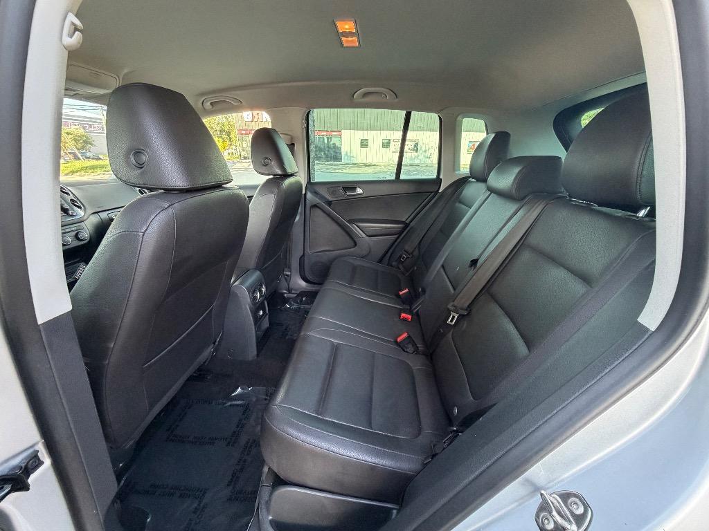 2014 Volkswagen Tiguan - $6,990