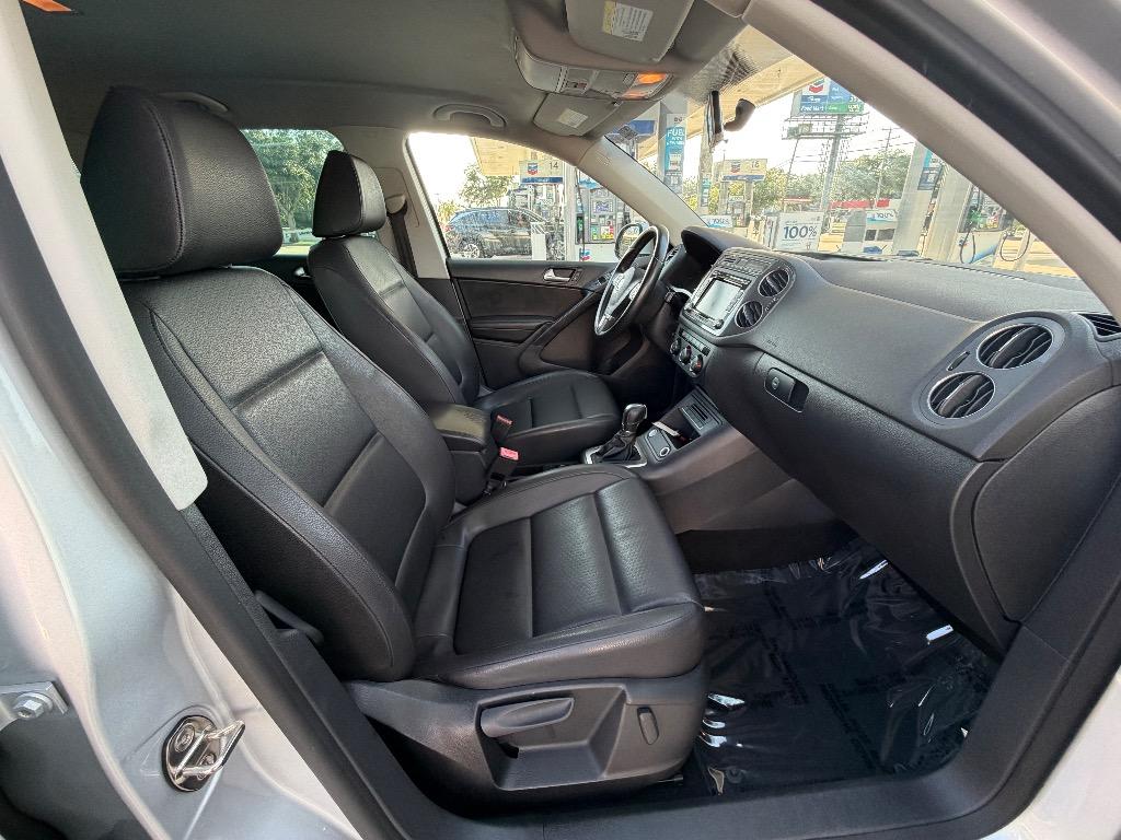 2014 Volkswagen Tiguan - $6,990