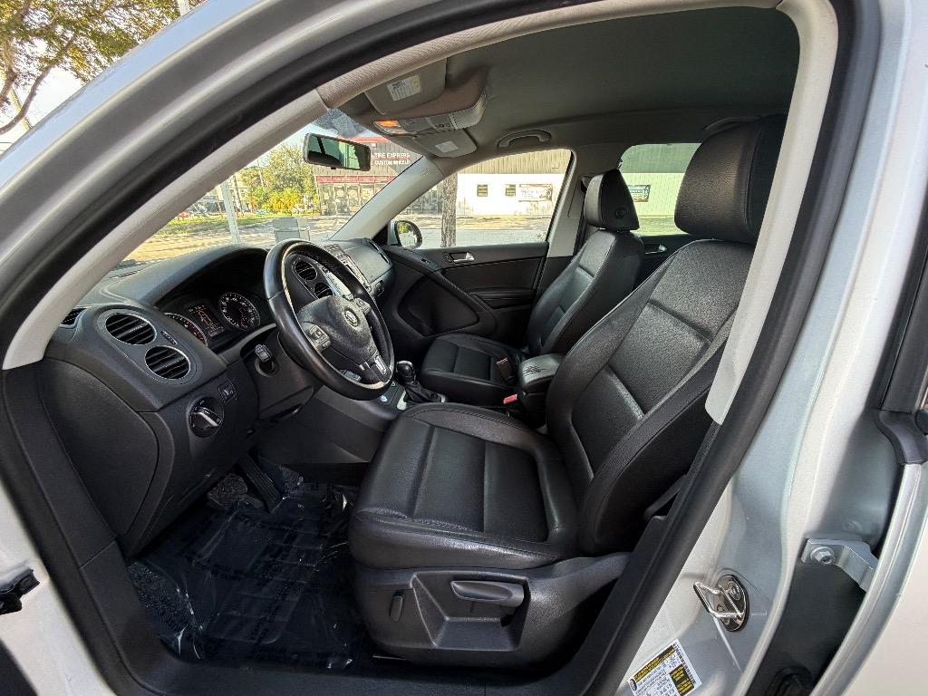 2014 Volkswagen Tiguan - $6,990