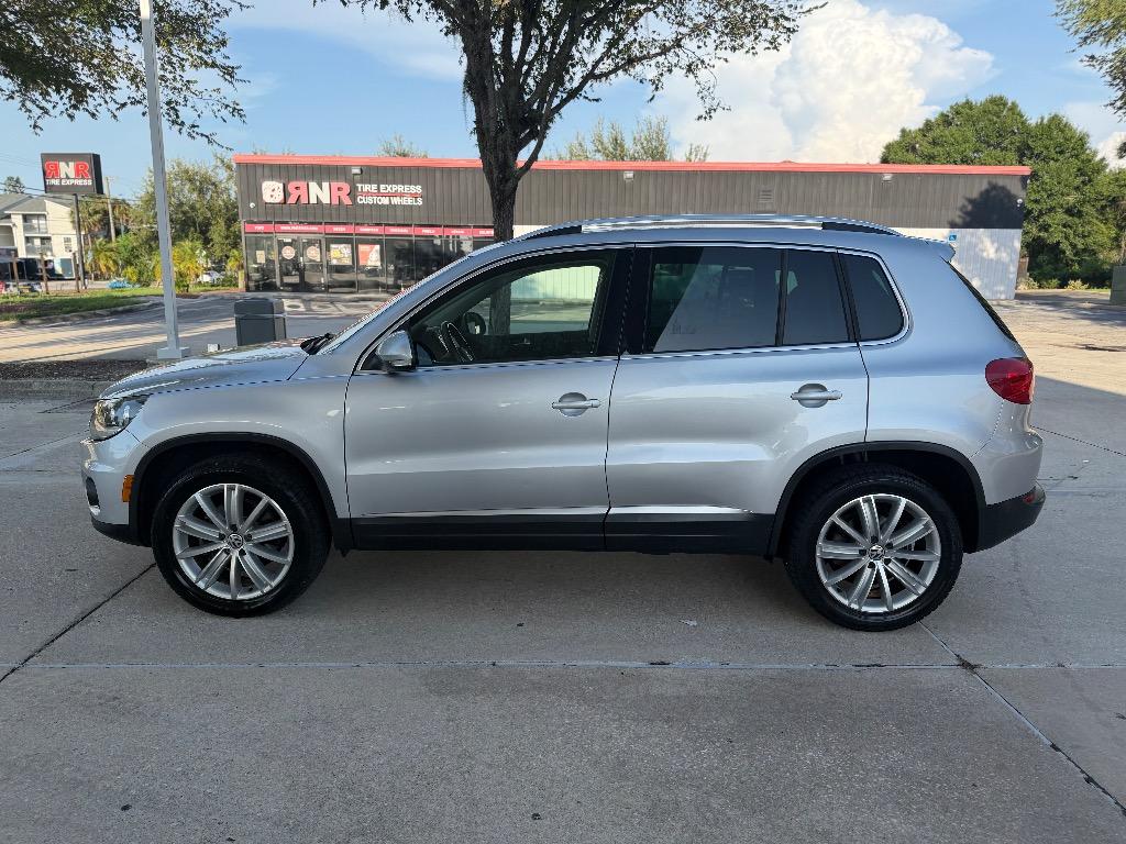 2014 Volkswagen Tiguan - $6,990