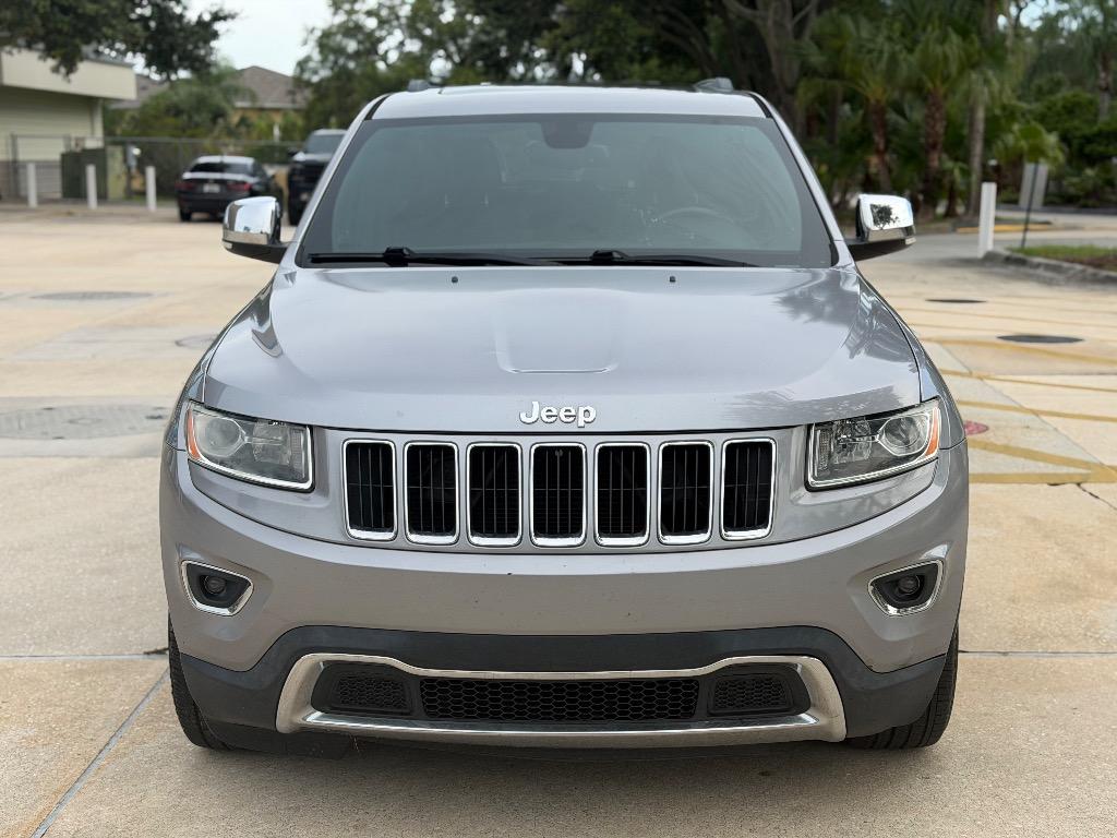 2015 Jeep Cherokee - $9,990