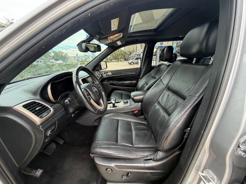 2015 Jeep Cherokee - $9,990