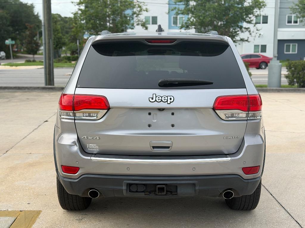 2015 Jeep Cherokee - $9,990