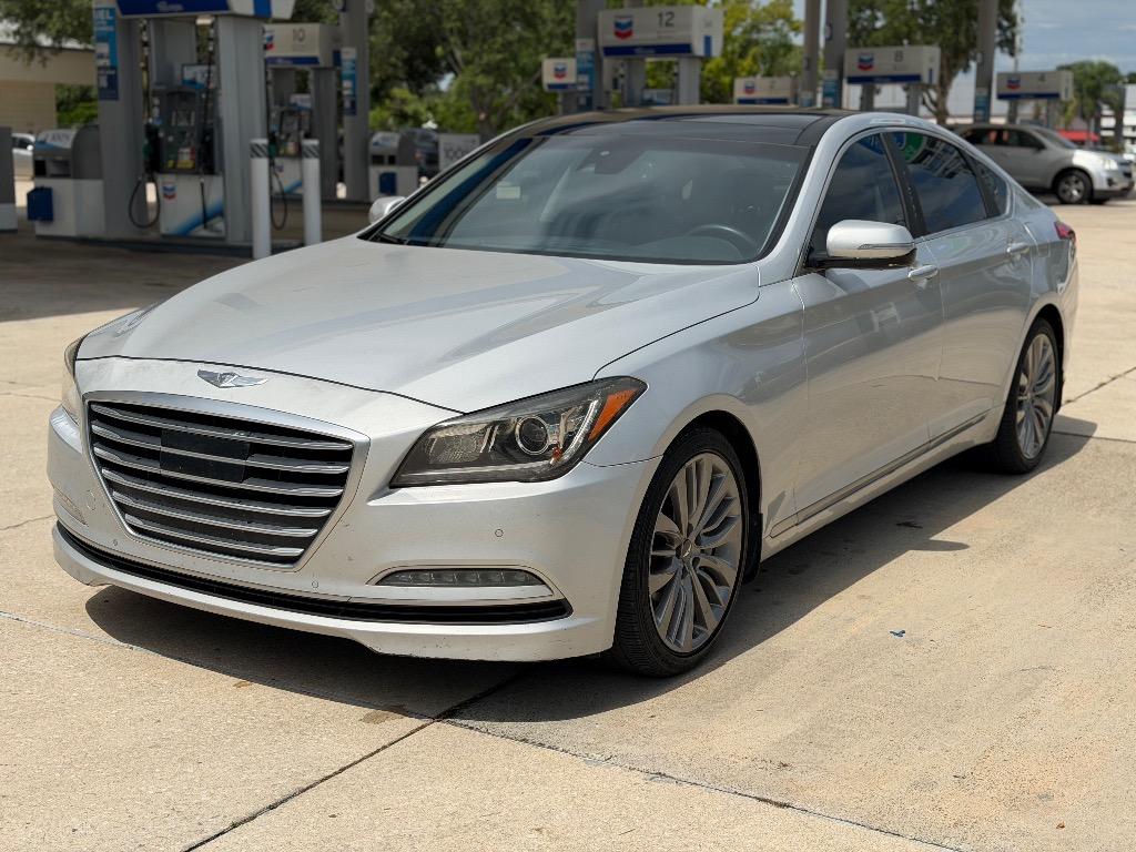 2015 Hyundai Genesis - $12,990