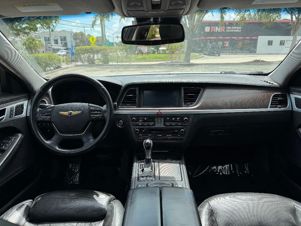 2015 Hyundai Genesis - $12,990