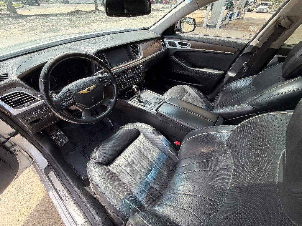 2015 Hyundai Genesis - $12,990