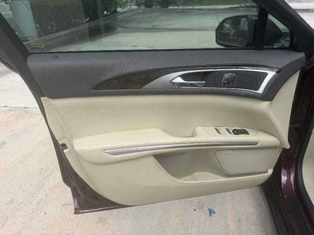 2013 Lincoln MKZ - $6,990