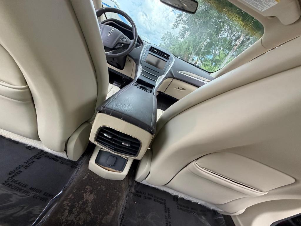 2013 Lincoln MKZ - $6,990