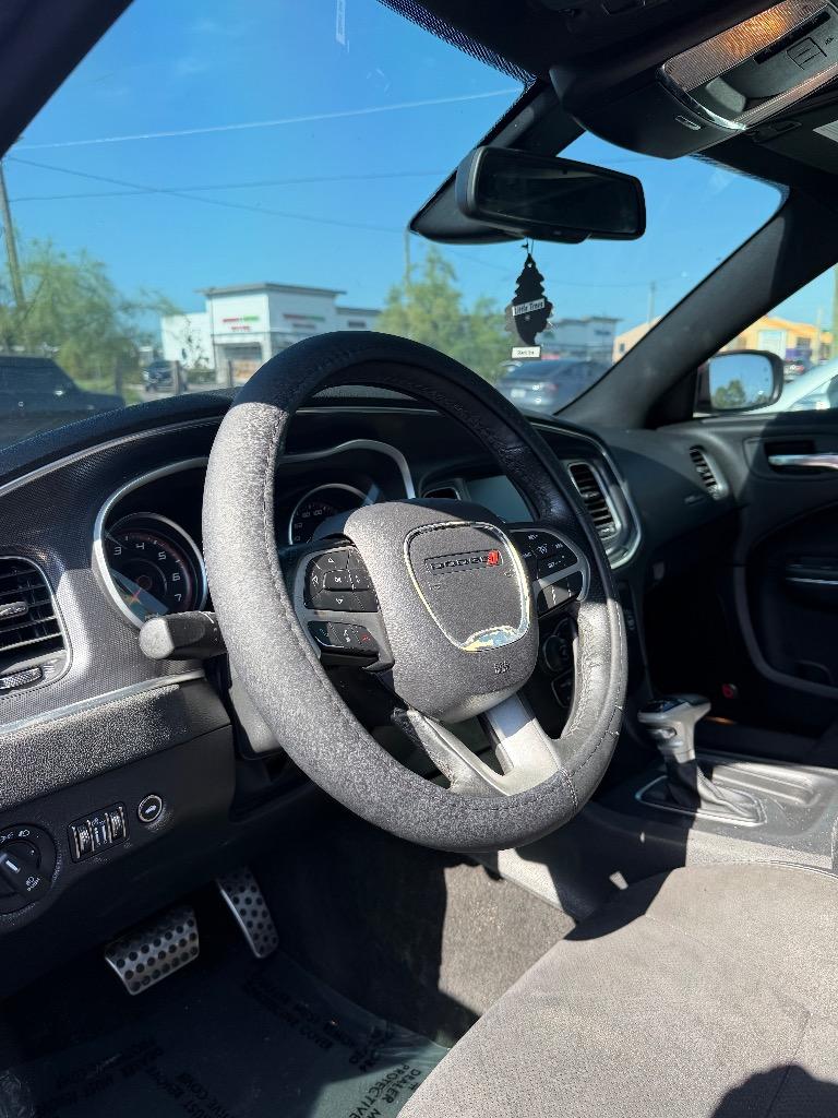 2016 Dodge Charger - $18,990