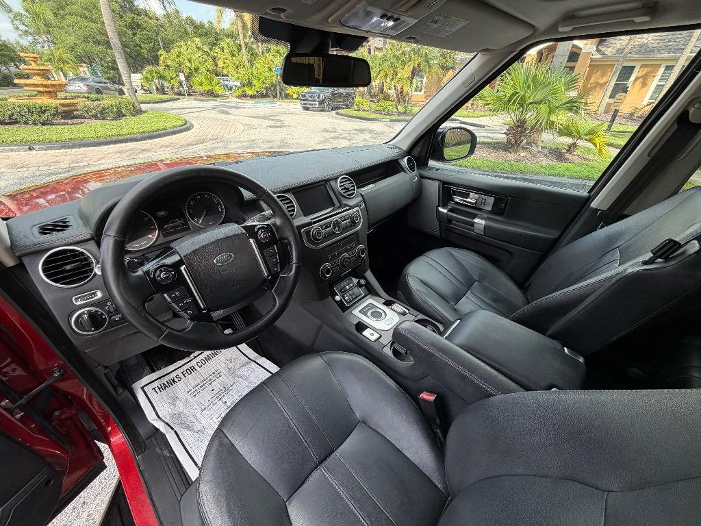 2016 Land Rover LR4 - $11,990