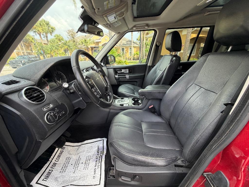 2016 Land Rover LR4 - $11,990