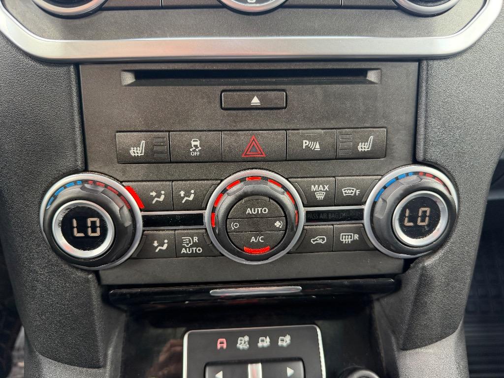 2016 Land Rover LR4 - $11,990