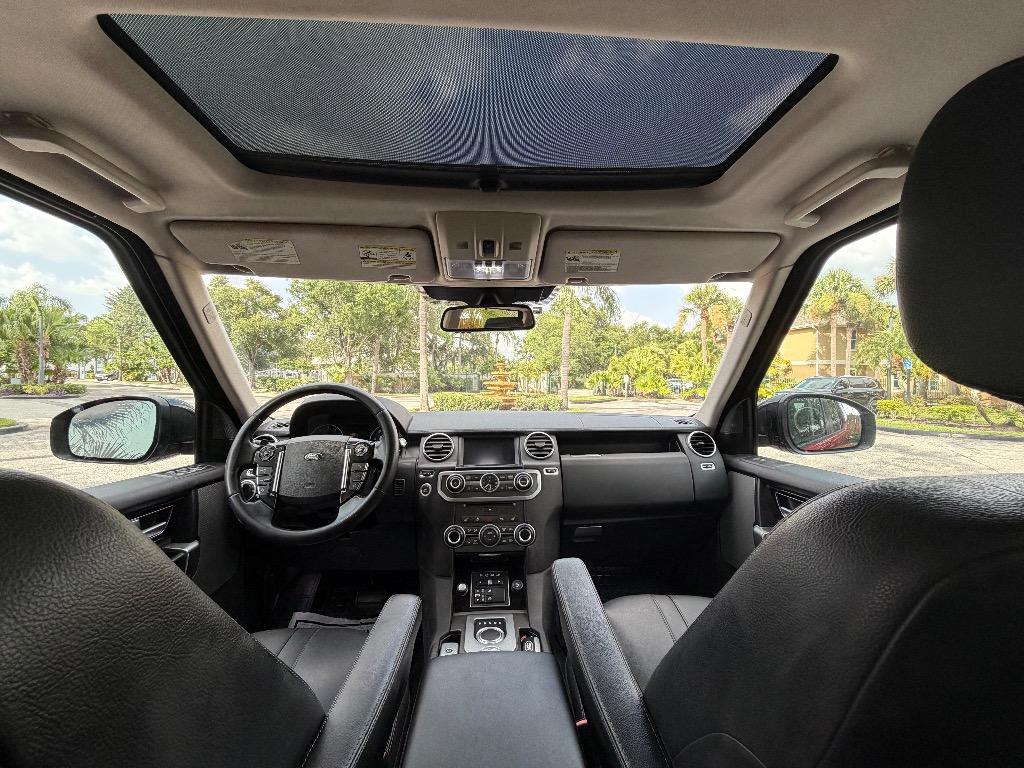 2016 Land Rover LR4 - $11,990