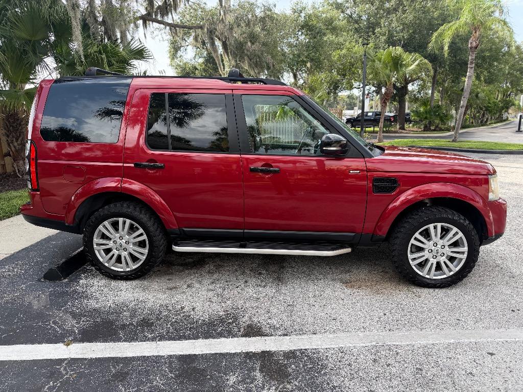 2016 Land Rover LR4 - $11,990