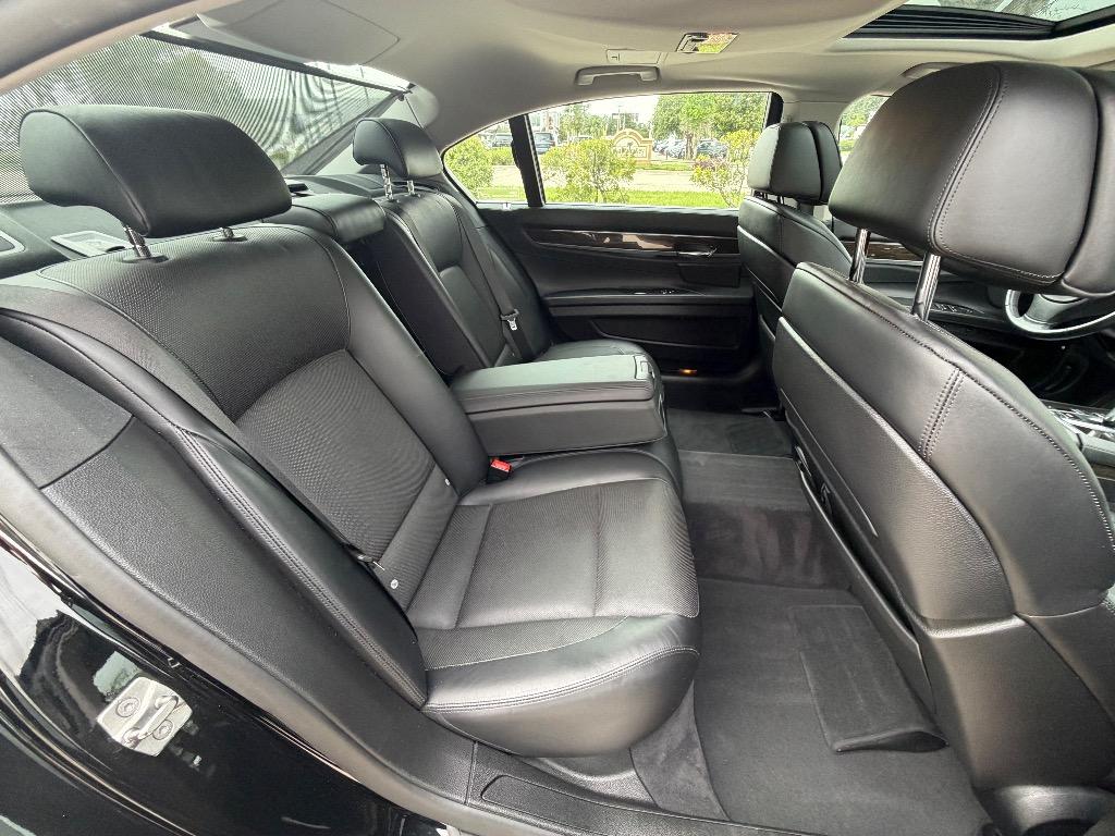 2011 BMW 750li - $11,990