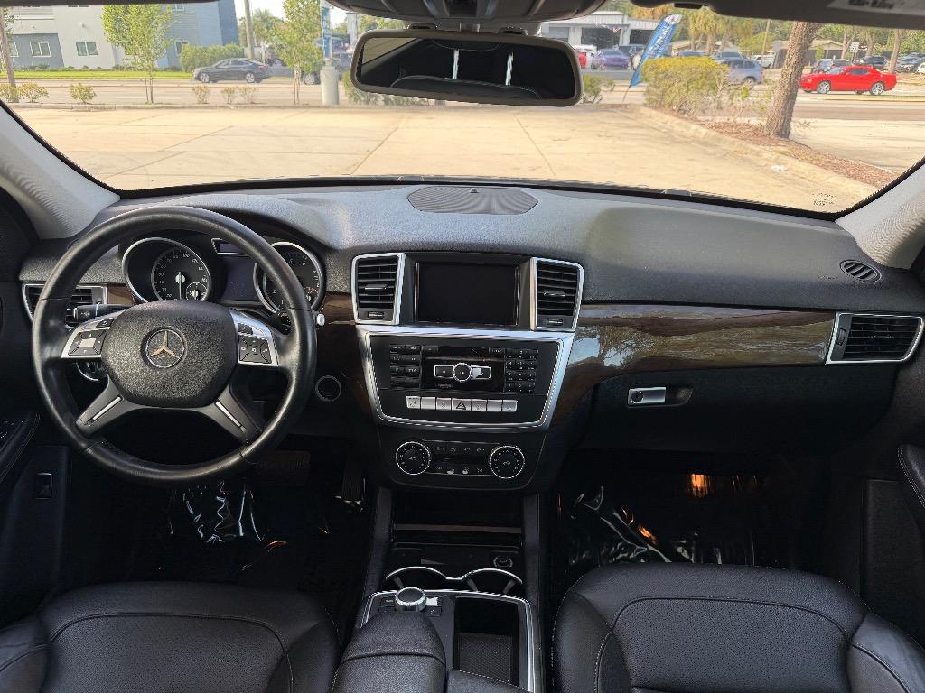 2015 Mercedes-Benz M Class - $11,990