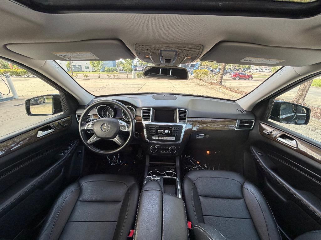 2015 Mercedes-Benz M Class - $11,990