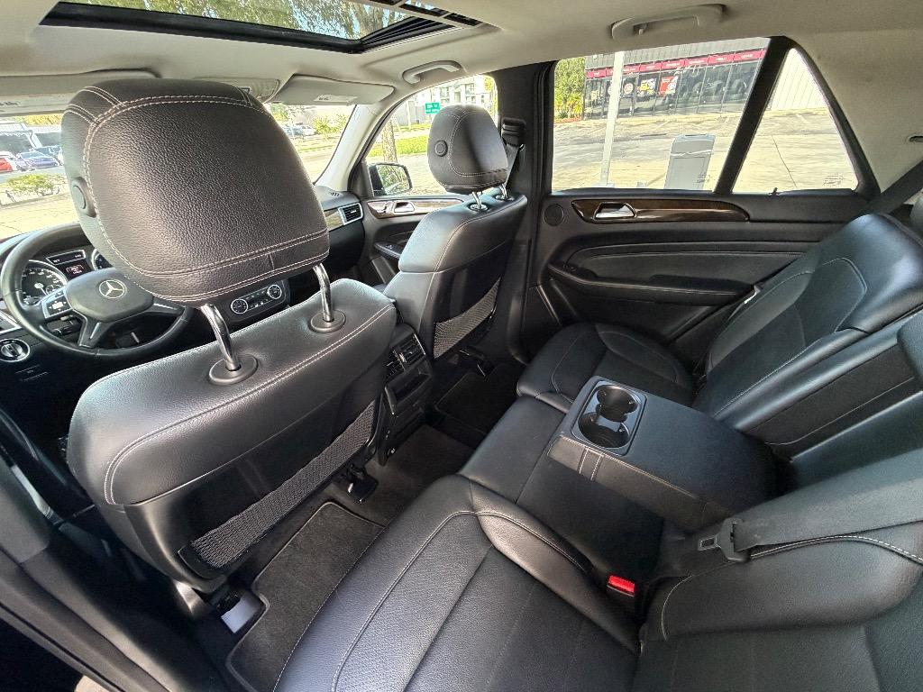 2015 Mercedes-Benz M Class - $11,990