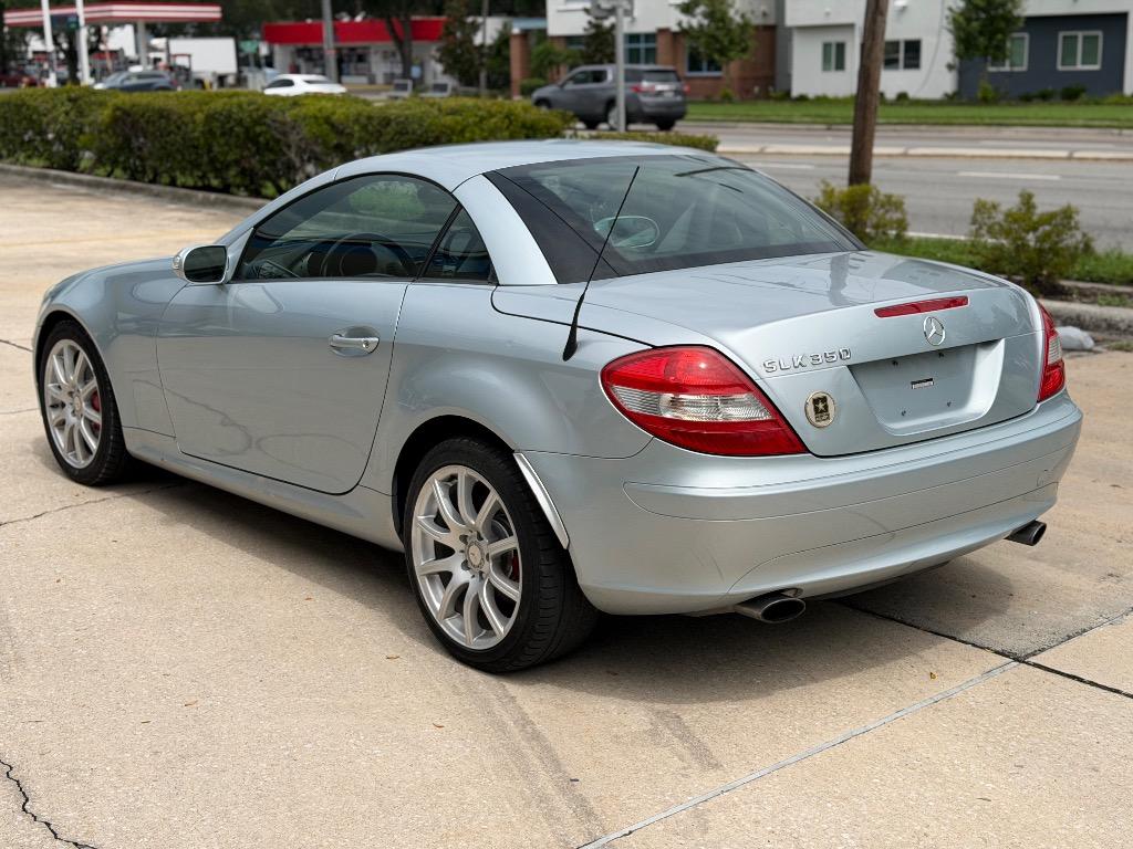 2005 Mercedes-Benz SLK-Class - $7,990