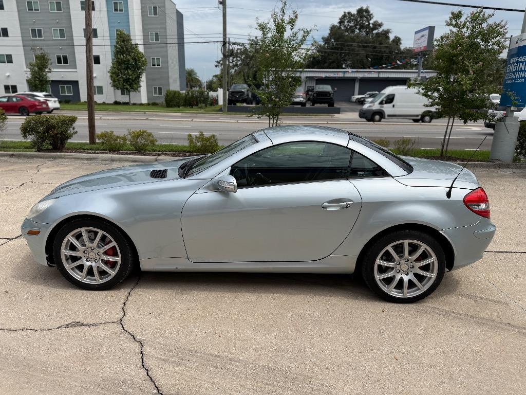 2005 Mercedes-Benz SLK-Class - $7,990