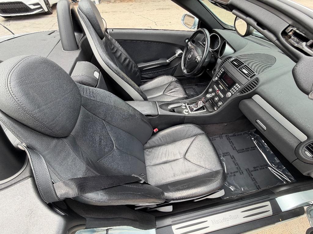 2005 Mercedes-Benz SLK-Class - $7,990