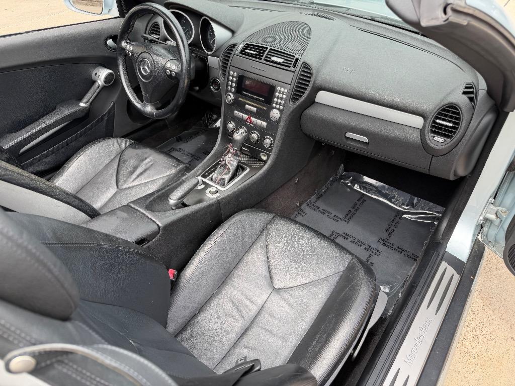 2005 Mercedes-Benz SLK-Class - $7,990