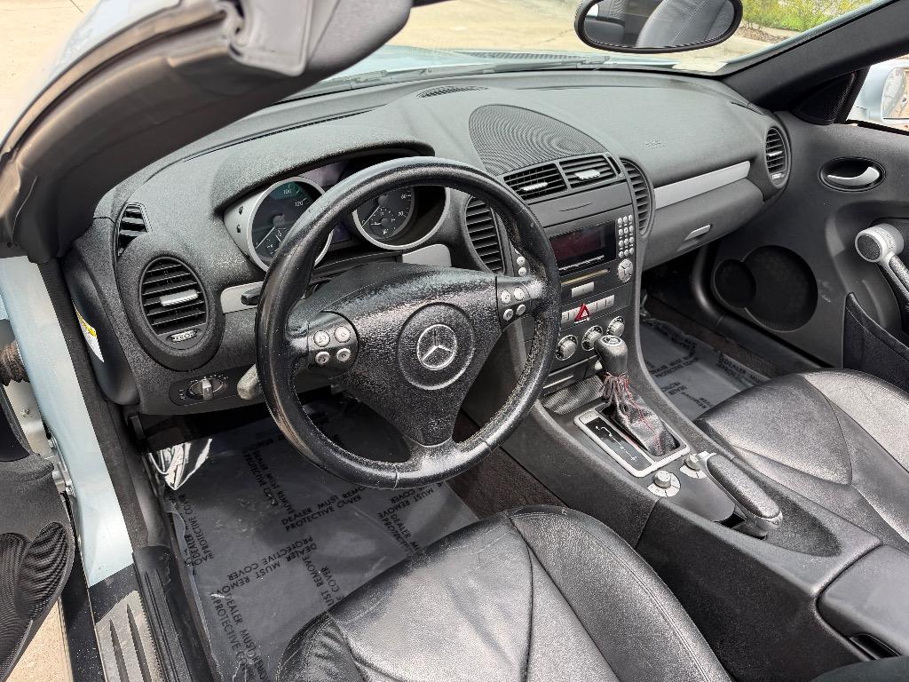 2005 Mercedes-Benz SLK-Class - $7,990