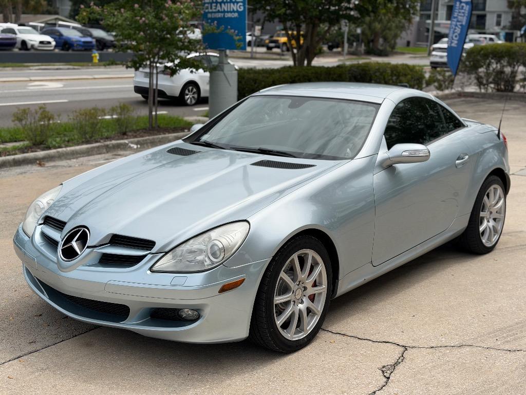 2005 Mercedes-Benz SLK-Class - $7,990