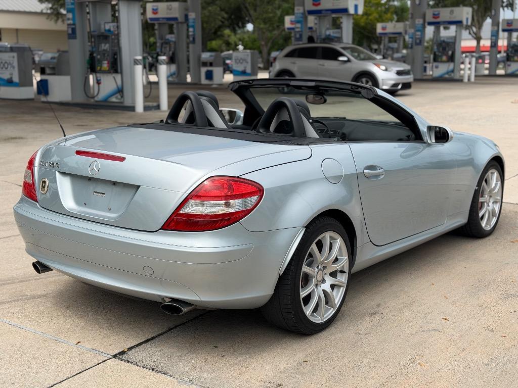 2005 Mercedes-Benz SLK-Class - $7,990