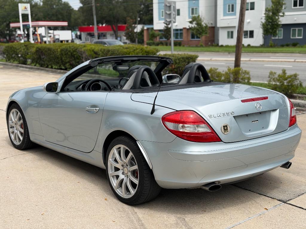 2005 Mercedes-Benz SLK-Class - $7,990