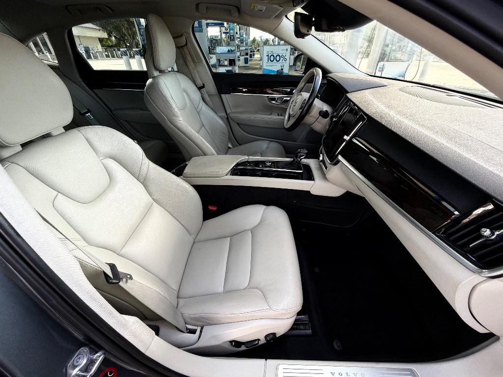 2017 Volvo S90 - $11,990