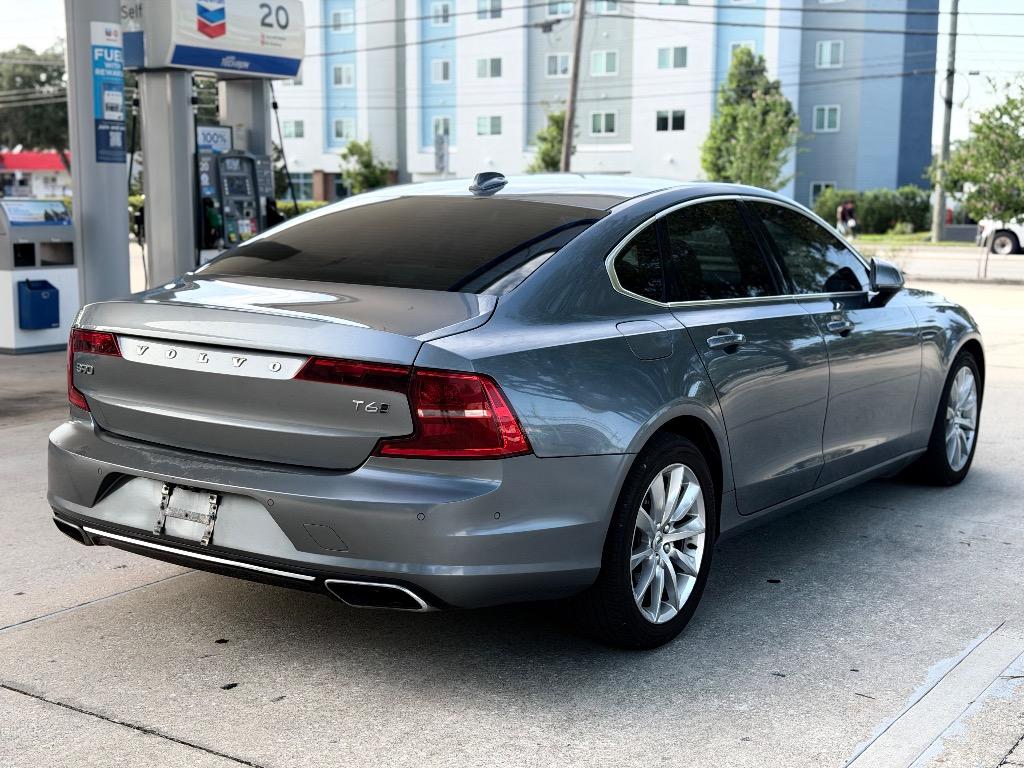 2017 Volvo S90 - $11,990