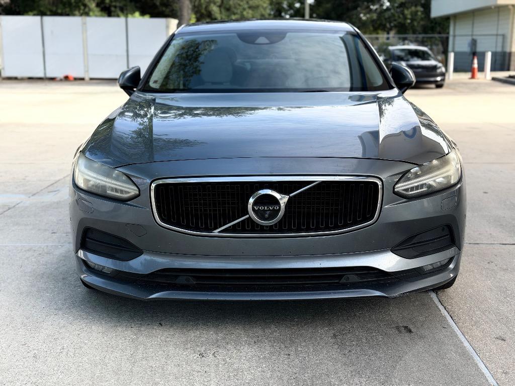 2017 Volvo S90 - $11,990